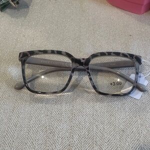 Vince Camuto Black and Gray Patterned Glasses